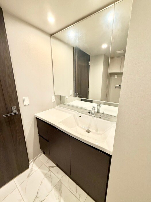 ブリリアタワー箕面船場(1213)の物件内観写真