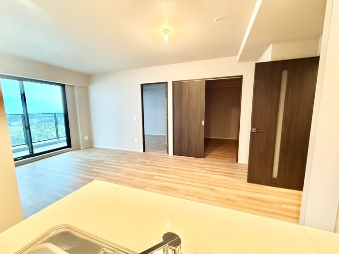 ブリリアタワー箕面船場(1213)の物件内観写真