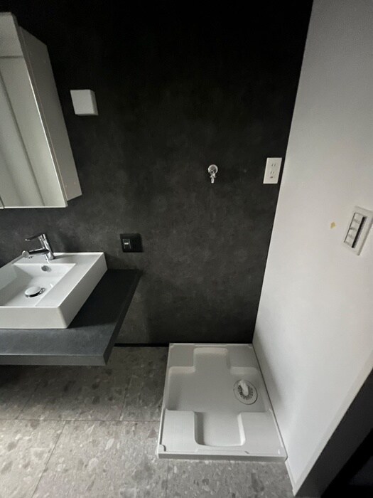 薬師通1丁目貸家の物件内観写真