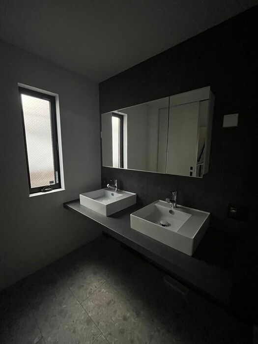 薬師通1丁目貸家の物件内観写真