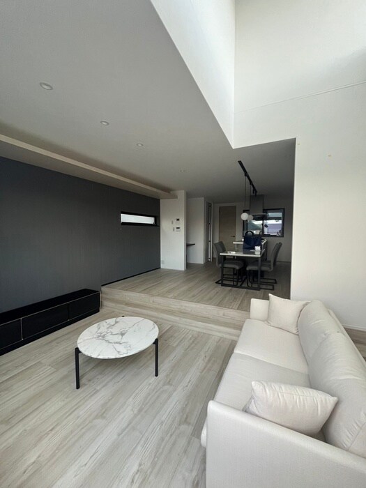 薬師通1丁目貸家の物件内観写真