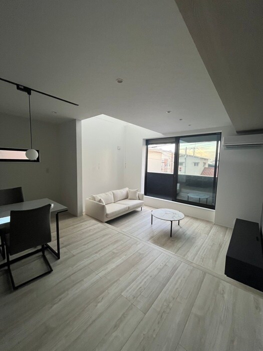 薬師通1丁目貸家の物件内観写真