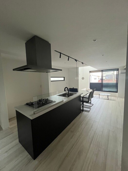 薬師通1丁目貸家の物件内観写真