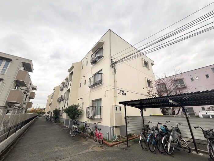 メゾンティックⅡの物件外観写真