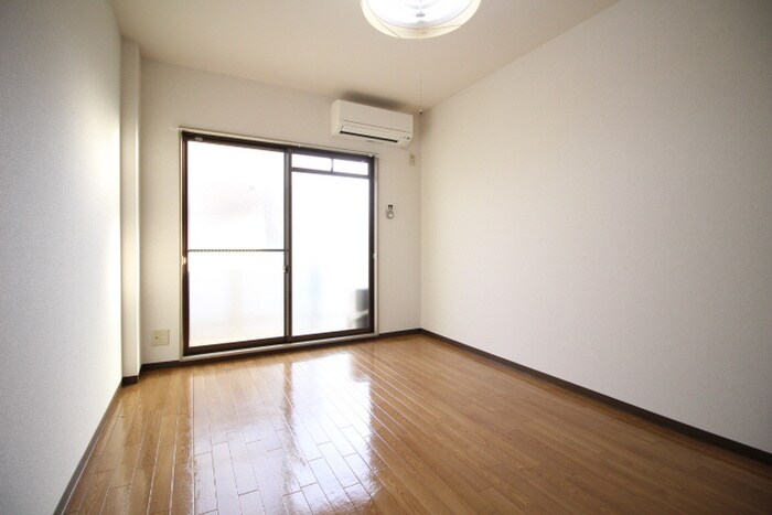 メゾン・ピサンリの物件内観写真