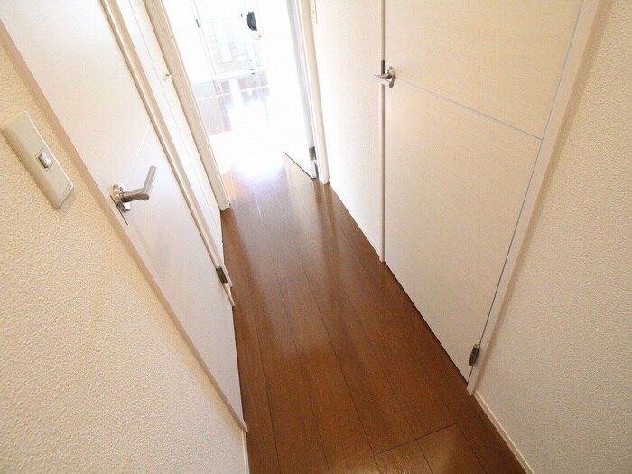 リバ－プレイス中山手の物件内観写真