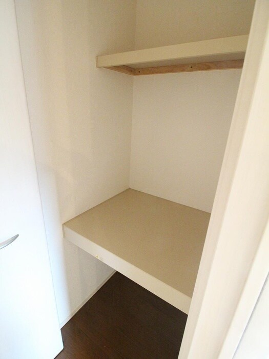 リバ－プレイス中山手の物件内観写真