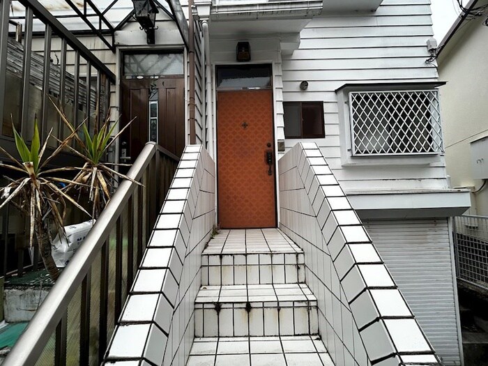 一乗寺馬場町貸家の物件外観写真