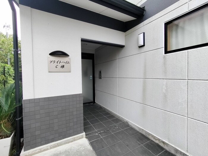 ブライトハイムC棟の物件外観写真