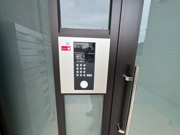 スペチアーレ　クアットロの物件外観写真