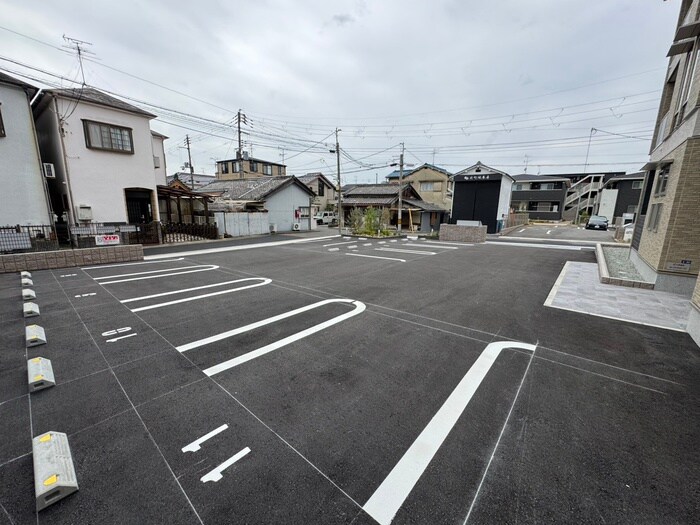 スペチアーレ　クアットロの物件外観写真