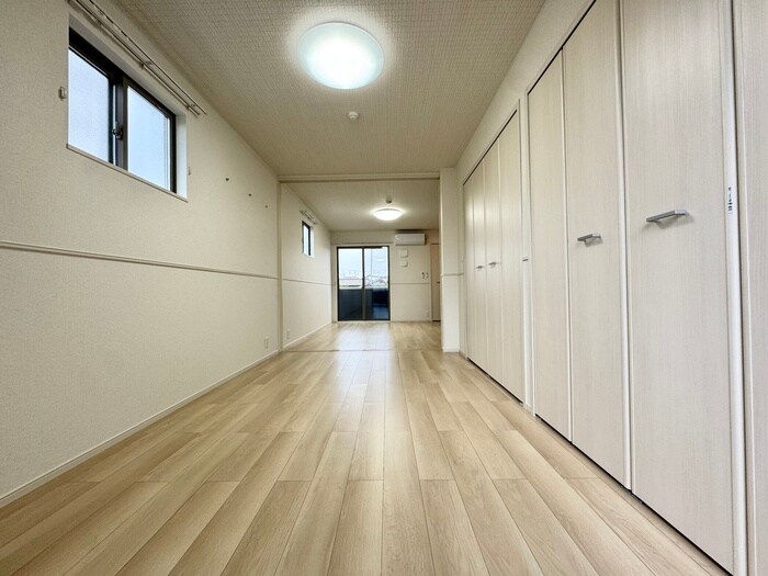 スペチアーレ　クアットロの物件内観写真