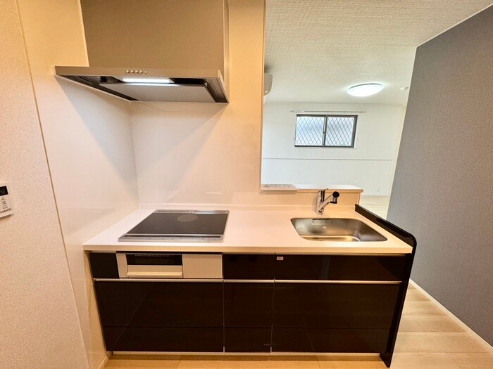 スペチアーレ　クアットロの物件内観写真