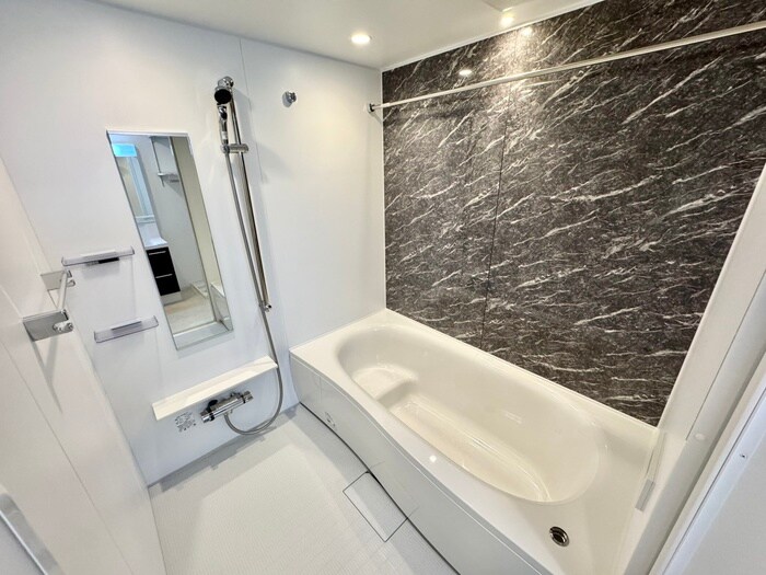 スペチアーレ　クアットロの物件内観写真