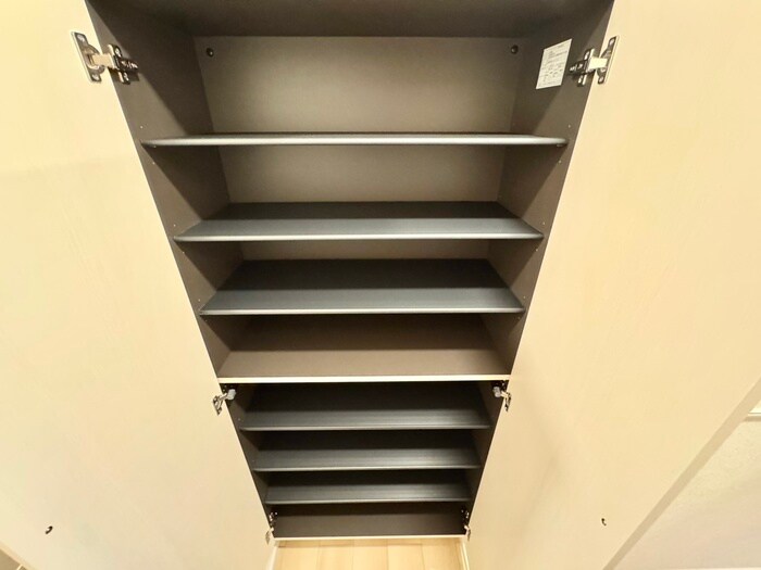 スペチアーレ　クアットロの物件内観写真