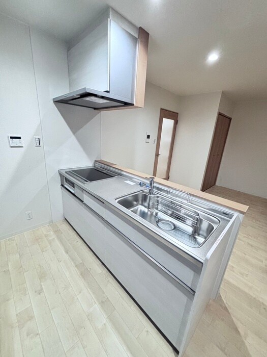 サンシティ四条西洞院の物件内観写真