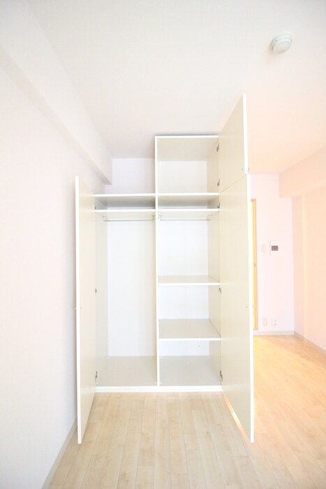 サンシティ四条西洞院の物件内観写真