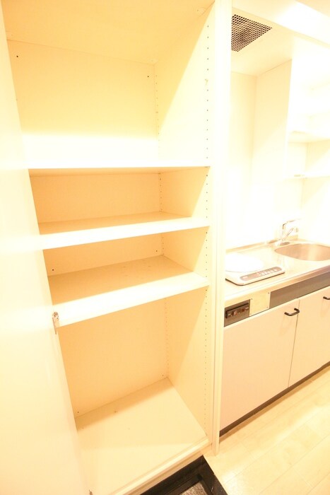 サンシティ四条西洞院の物件内観写真