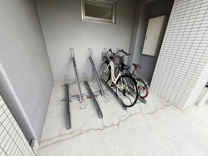 プラムコートの物件外観写真