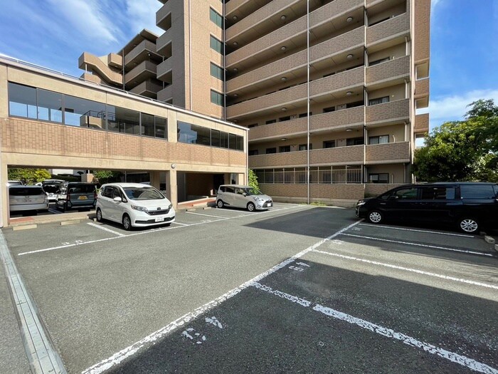 パセオ清荒神2番館の物件外観写真