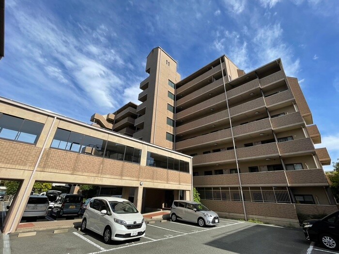 パセオ清荒神2番館の物件外観写真