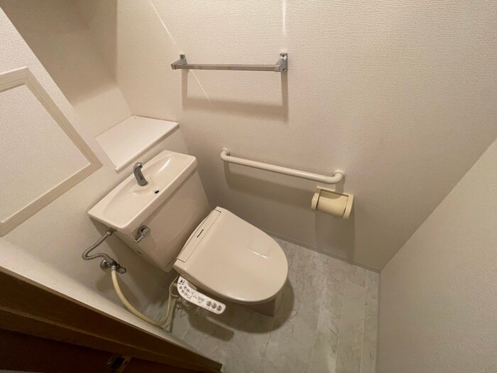 パセオ清荒神2番館の物件内観写真