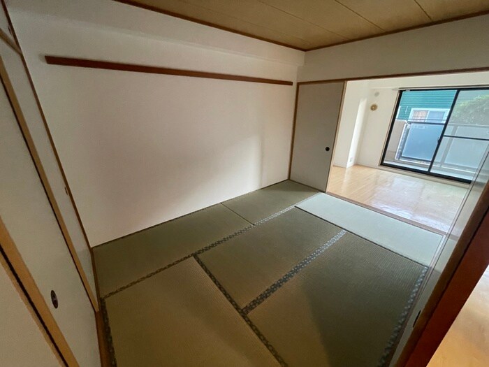 パセオ清荒神2番館の物件内観写真