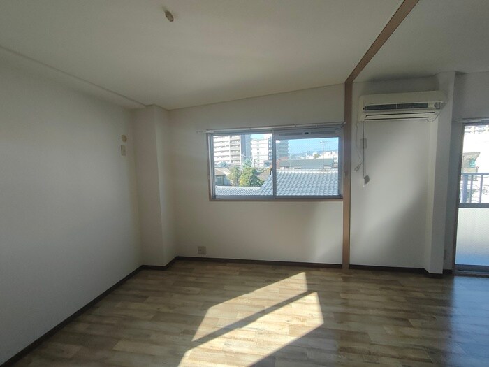 クレセント南町の物件内観写真