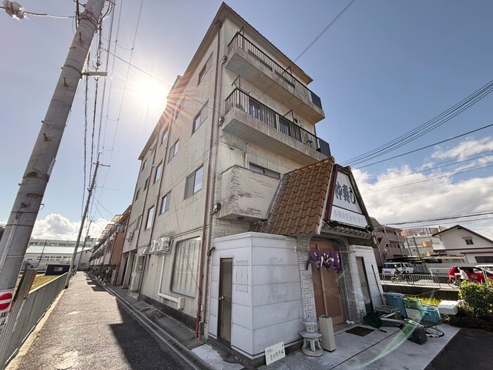 プルシャン城南の物件外観写真