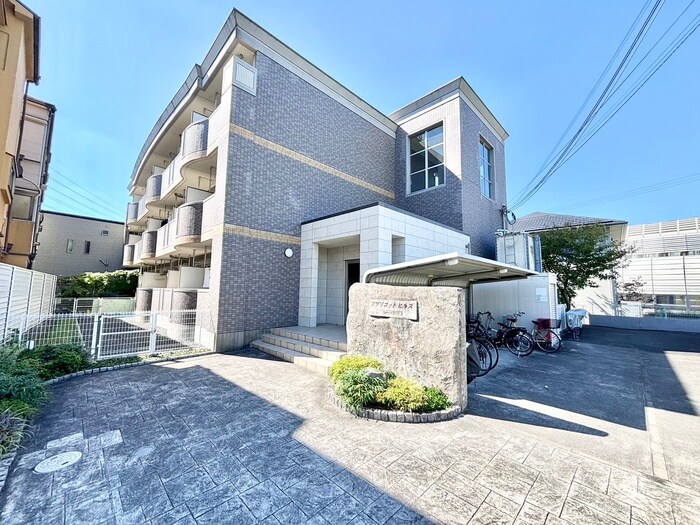 アプリコットヒルズの物件外観写真