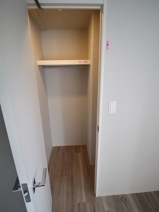 コンフォリア江坂広芝町の物件内観写真