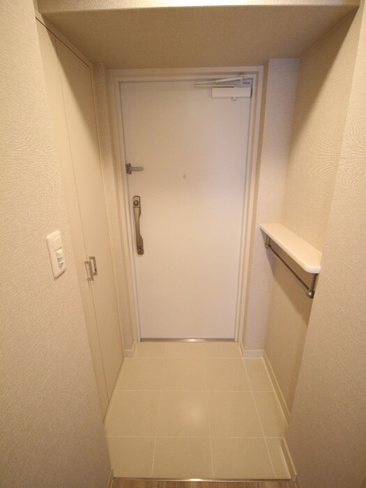 コンフォリア江坂広芝町の物件内観写真