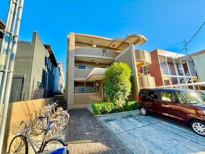 センチュリ－の物件外観写真