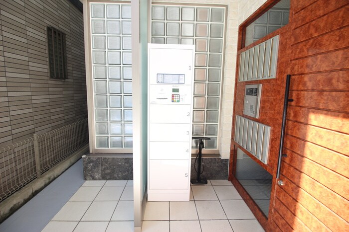 セレブコ－トの物件外観写真