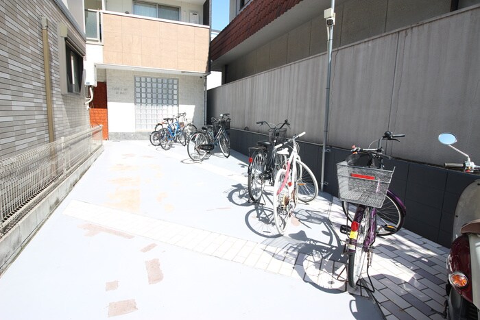 セレブコ－トの物件外観写真