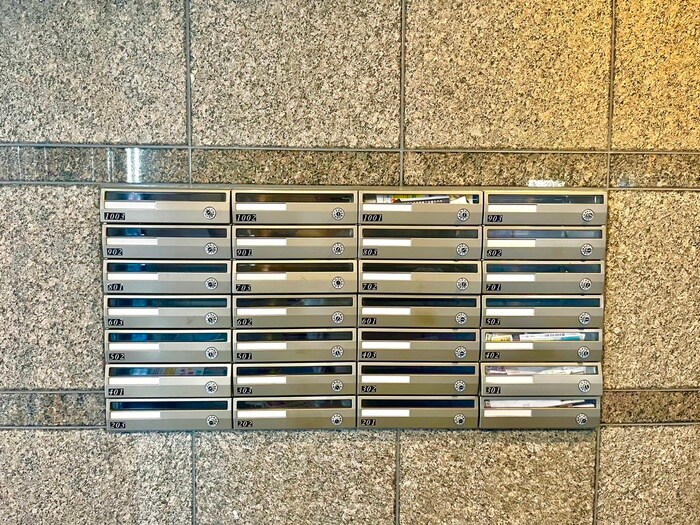 aROOM　光町の物件外観写真