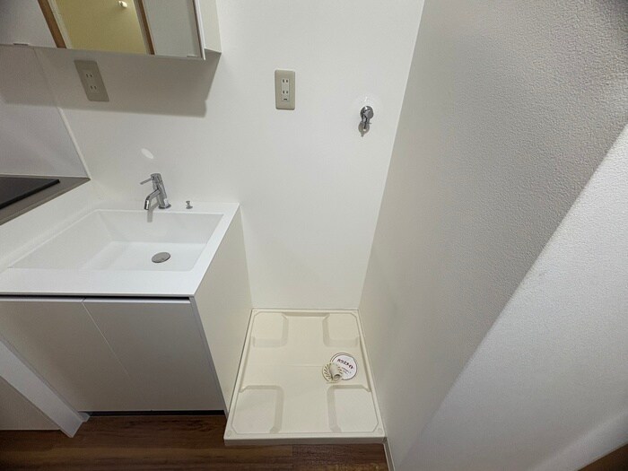 aROOM　光町の物件内観写真