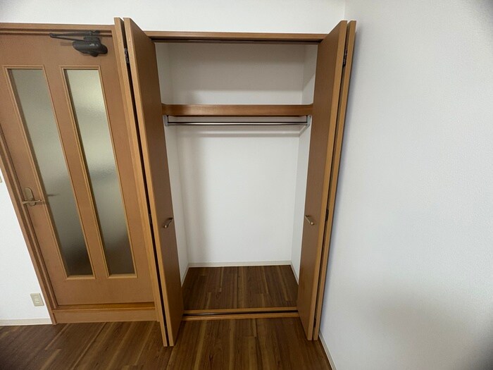 aROOM　光町の物件内観写真