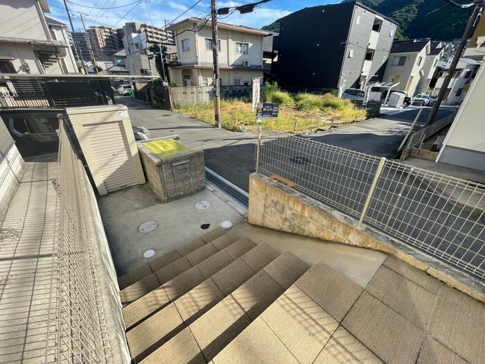 The　M　宝塚の物件外観写真