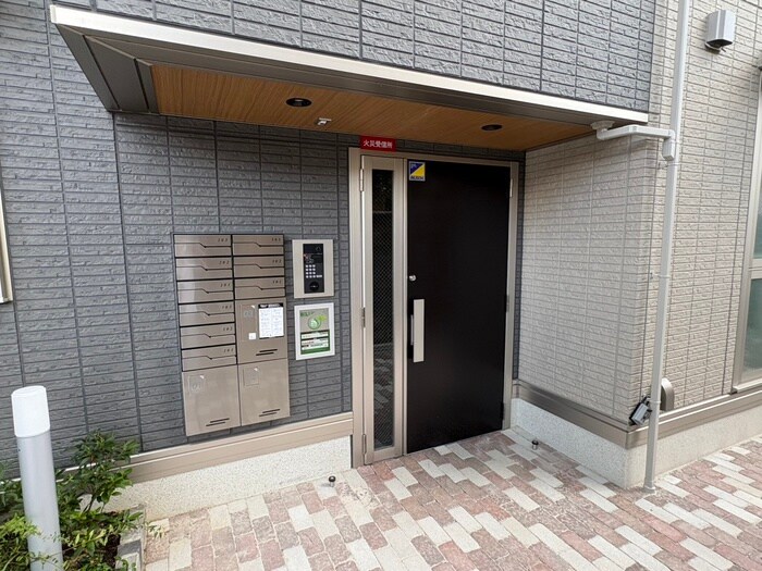 リベルテ四条梅津の物件外観写真