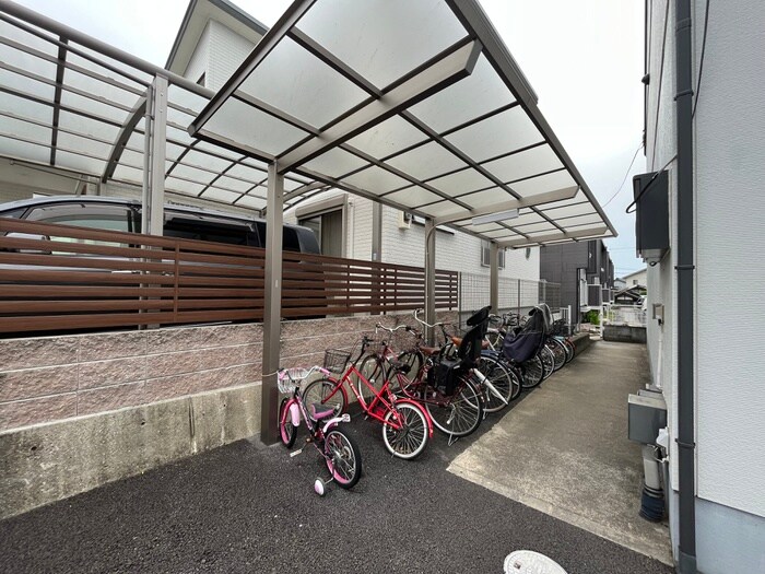 新栄プロパティー恩智Ⅲの物件外観写真