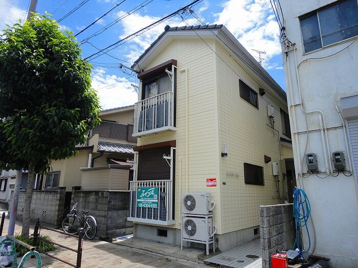 レジデンス21（2F）の物件外観写真