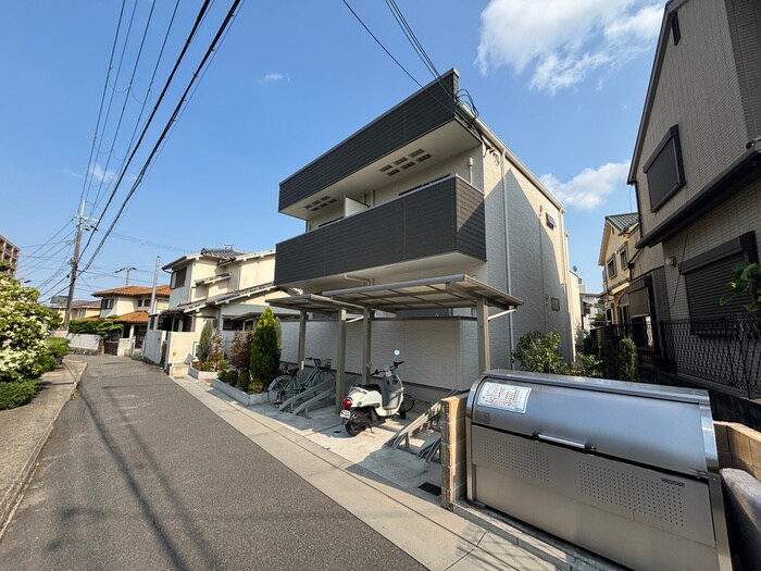 フジパレス伊孑志の物件外観写真