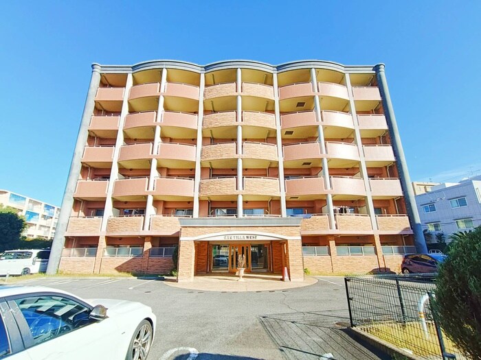 ＥＸＥ　ＶＩＬＬＡ　ＷＥＳＴの物件外観写真