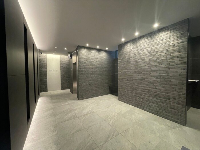 グランビスタ新神戸の物件外観写真