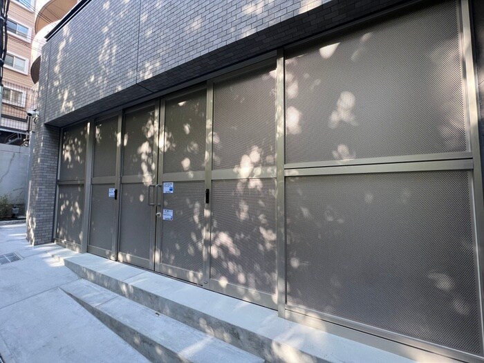 グランビスタ新神戸の物件外観写真