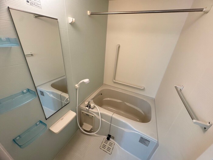 アイリスプレイスの物件内観写真