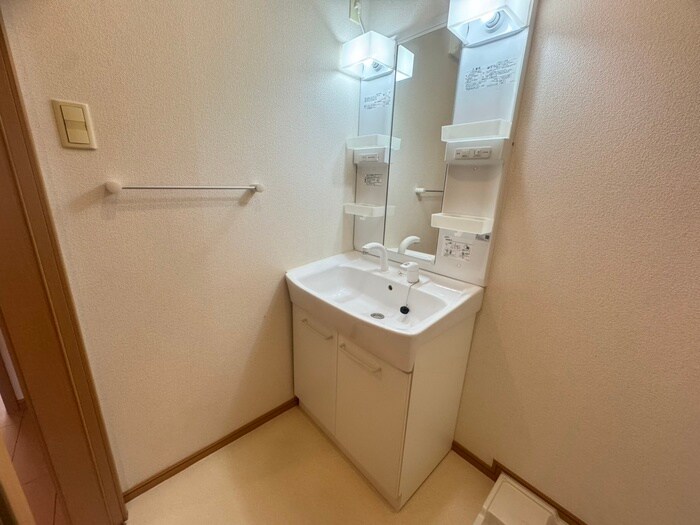 アイリスプレイスの物件内観写真