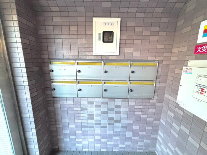 エクセレンス大越の物件外観写真