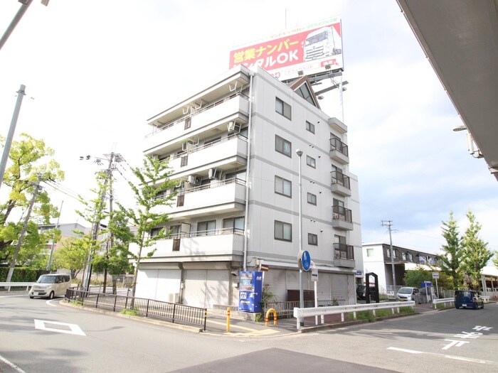 久富マンションの物件外観写真